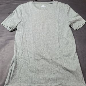 H&M TSHIRT